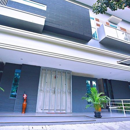 Blossom Resident Blok M Jakarta Exterior photo